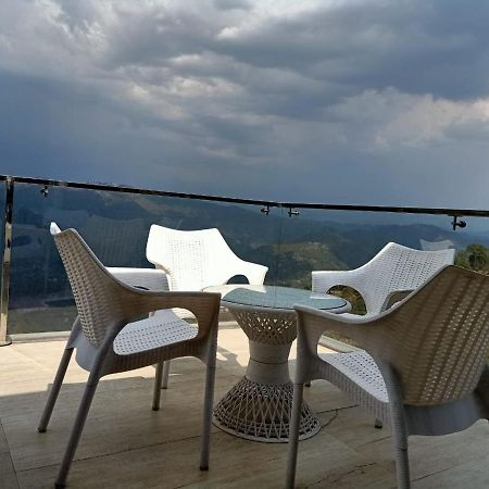 Pine Peak Βίλα Kasauli Εξωτερικό φωτογραφία