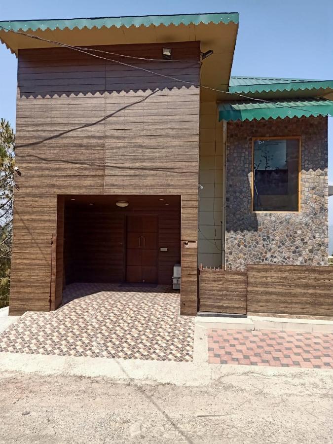 Pine Peak Βίλα Kasauli Εξωτερικό φωτογραφία