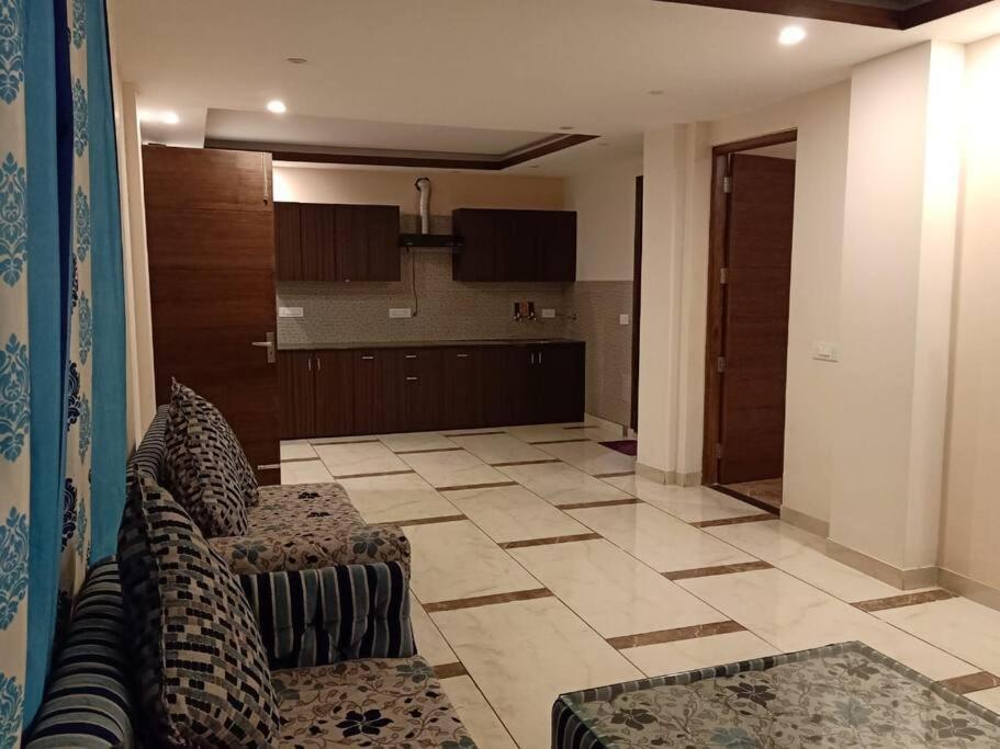 Pine Peak Βίλα Kasauli Εξωτερικό φωτογραφία