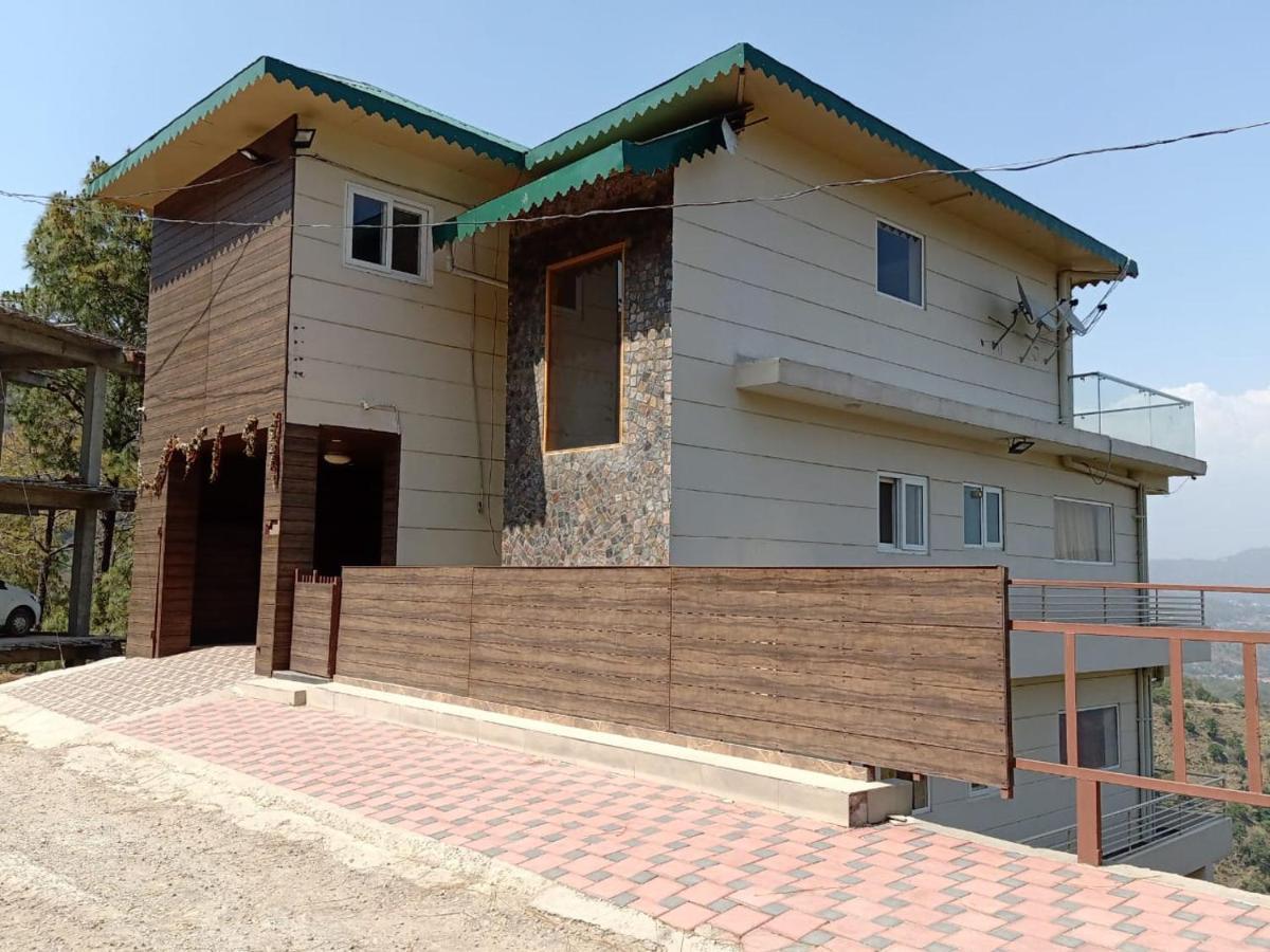 Pine Peak Βίλα Kasauli Εξωτερικό φωτογραφία